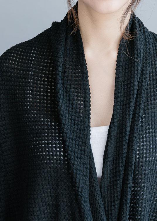 通勤用 ブラック ニット セーターコーデ 美しい アシンメトリー ヒップスター 秋 ニットウェア