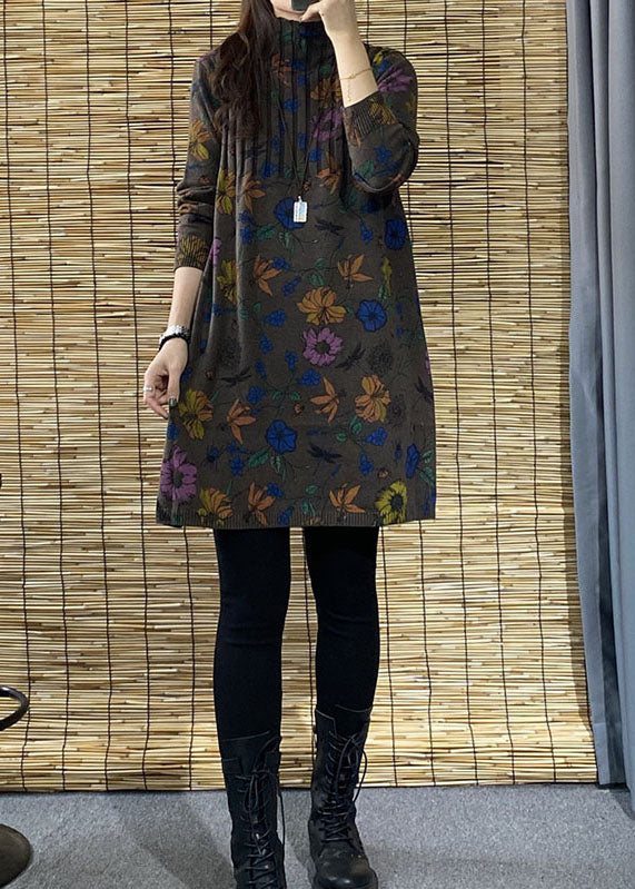 大きいサイズ チョコレートカラー タートルネック プリント サイドスリット 秋 フローラル ニットセーター